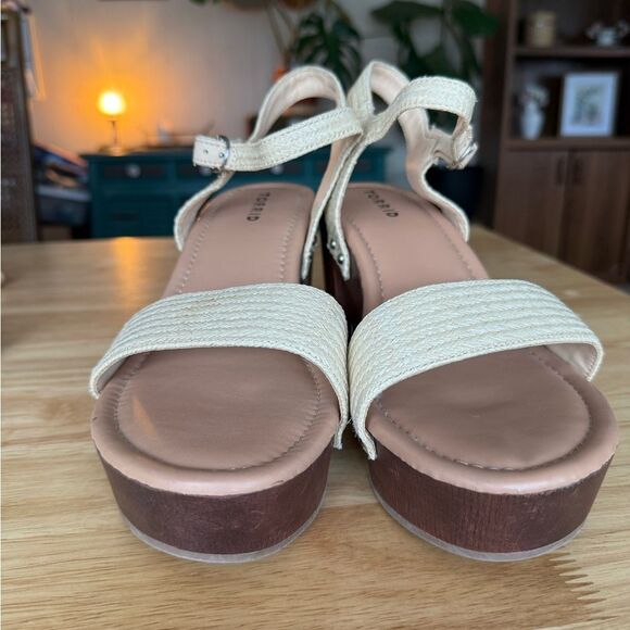 Plus Size Torrid Cream and Brown Platform Shoes with Comfort Design - Size 10.5W - Picture 2 of 10